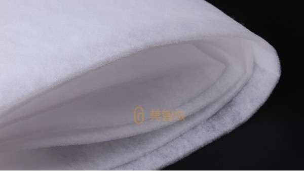 折疊口罩用熱風棉還是針刺棉？