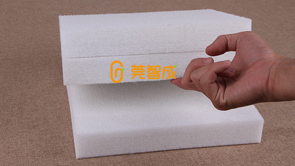 樹脂棉-一種耐稀堿，不怕霉的床墊材料